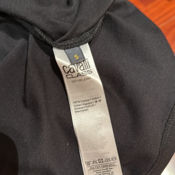 ￼Tops - Picture 5 of 6